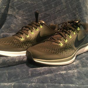 Nike Air Zoom Pegasus 34 Size 11